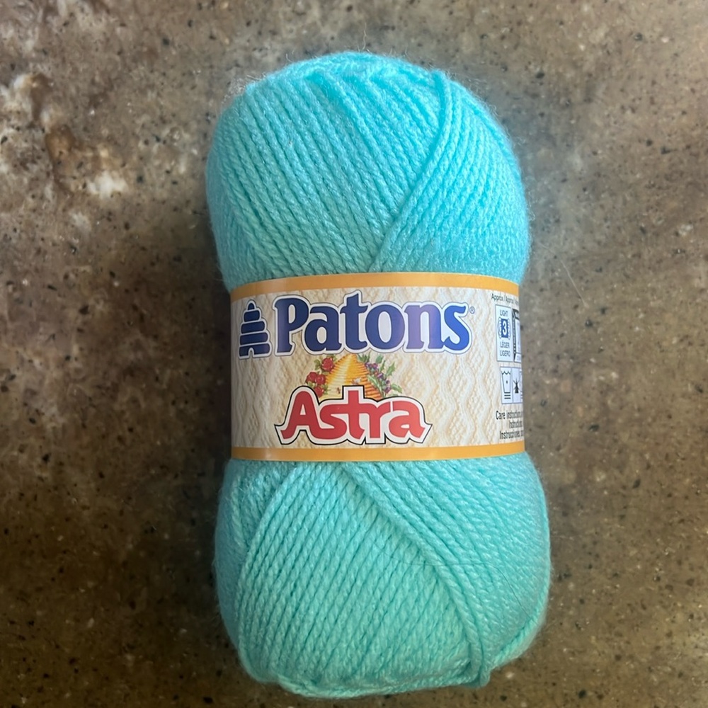 PATONS ASTRA YARN 1.75 oz 161 yds OCEAN MIST